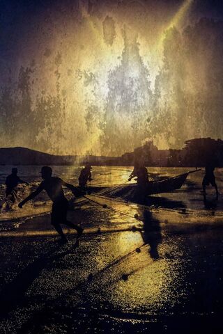 Sunset Serenity: The Dance of the Waves