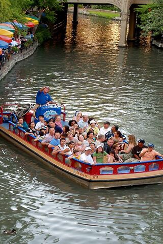 Serenity on the River Walk 🌊🚤