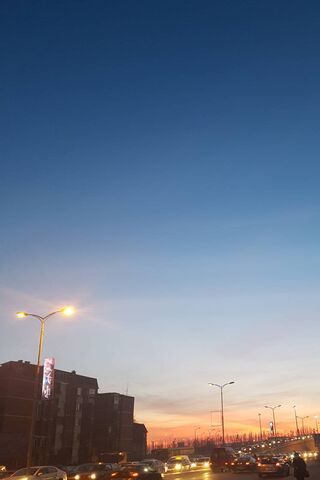 Twilight Serenity: A City Embracing Nature 🌅