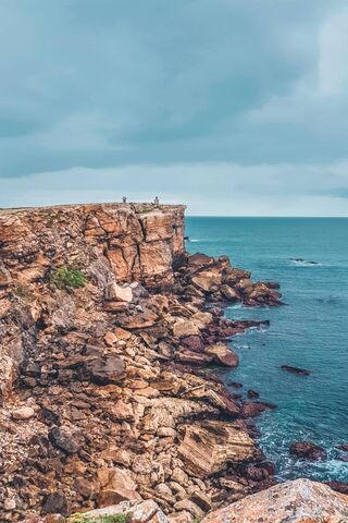 Majestic Cliffs of Papo..