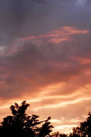 Twilight Serenade: A Glimpse of Austria's Evening Glow