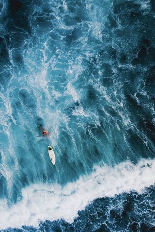 Beauty Of A Wave