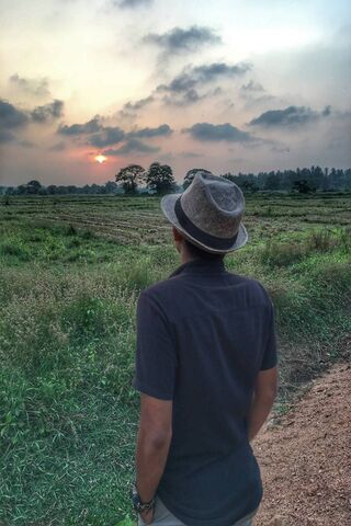 Sunset Serenity in the Paddy Fields 🌾🌅
