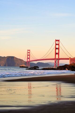 Golden Gate Bridge: A Majestic Icon of San Francisco 🌉✨