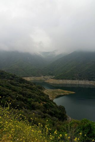 Mystical Serenity at Azusa Reservoir 🌄💧