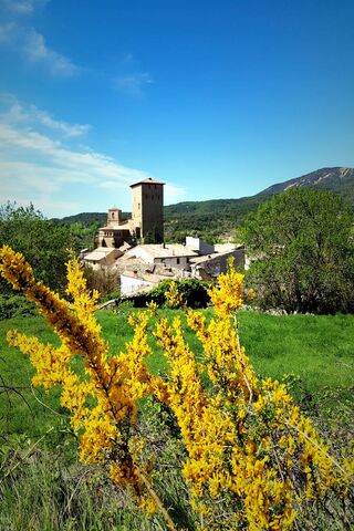 Biel: A Hidden Gem of History 🌼🏰