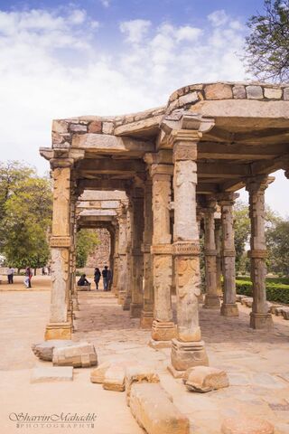Echoes of Time: The Majestic Qutub Minar