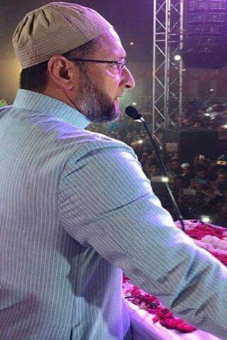 Asaduddin Owaisi : ओवैसी का मोदी-योगी पर हमला, कहा बेरोजगार नौजवानों को बना  दिया है गौ रक्षक