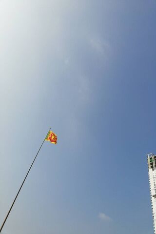 Waving Proud: The Spirit of Sri Lanka 🇱🇰