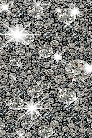 Sparkling Elegance: A Dazzling Display of Diamonds 💎✨