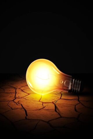 Illuminating Inspiration: The Spark of Ideas 💡✨