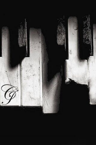 Broken Piano