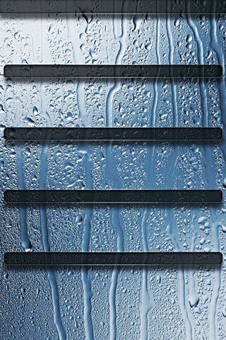 Refreshing Water Shelf: Nature's Artistry 🌊✨