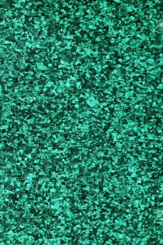 Emerald Dreams: The Allure of Malachite 🌿✨