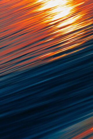 Radiant Waves: A Dance of Light