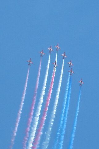 Sky Dancers: The Red Ar..