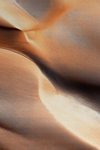 Sandy Waves: The Essence of iOS 9