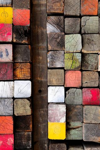 Colorful Cubes: A Mosaic of Texture