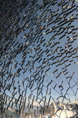 Shattered Reflections 🌌✨