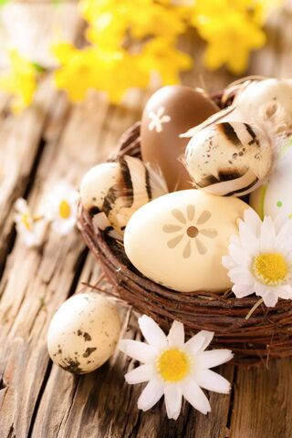 Springtime Joy: A Basket of Easter Delights 🌼🥚