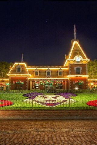 Magical Holiday Lights at Disneyland 🎄✨