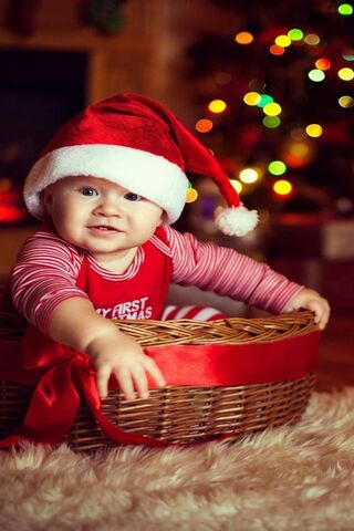Mali Deda Mraz: A Little Christmas Joy! 🎅✨