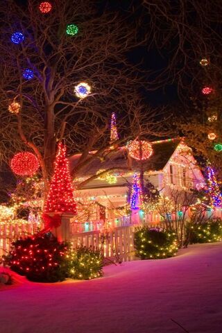 Magical Holiday Glow ✨🎄
