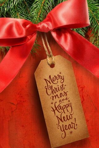 Festive Greetings: A Holiday Touch 🎄✨