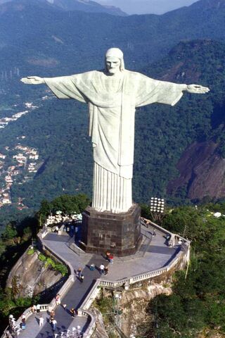 Embrace of the Redeemer: A Symbol of Hope