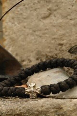 Faithful Threads: The Orthodox Bracelet
