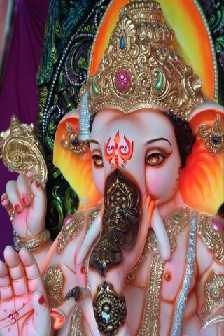 Divine Blessings: The Radiant Lord Ganesh 🌟
