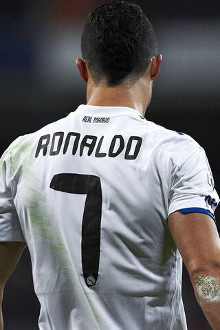 The Iconic Number 7: A Legend in Action ⚽️✨