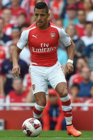 Alexis Sanchez: The Dynamic Forward in Action ⚽️🔥