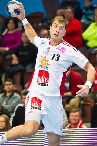 Momir Ilic: The Handball Maestro in Action! 🏐✨