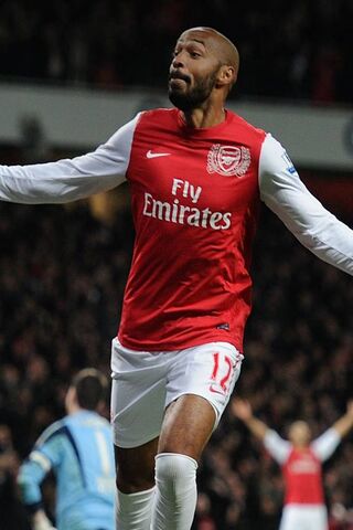 Thierry Henry Wallpaper - Download to your mobile from PHONEKY