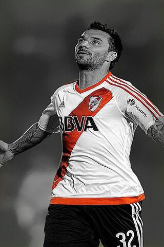 Nacho Scocco: The River Plate Hero ⚽️🔥
