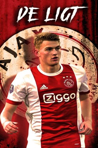 Rising Star: Matthijs De Ligt in Action ⚽️✨