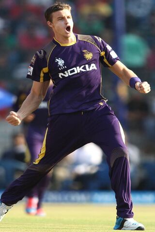 Morne Morkel: The Fast Bowler's Triumph! 🏏🔥