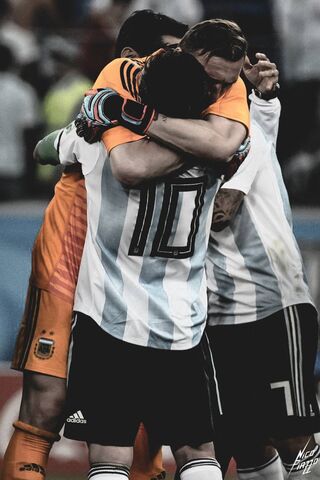Unity in Victory: The Heart of Argentina 🇦🇷❤️