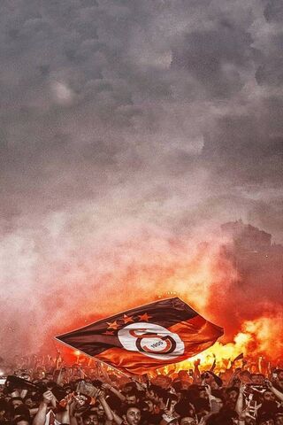 Galatasaray: A Sea of P..