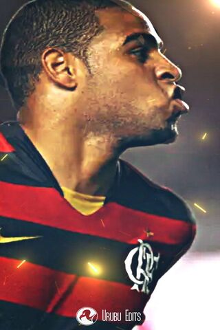 Adriano Imperador Wallpaper - Download To Your Mobile From PHONEKY