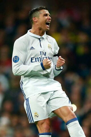 CR7 GIF - Download & Share on PHONEKY