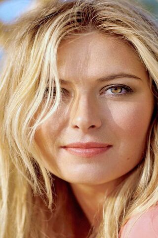 Grace and Strength: The Essence of Maria Sharapova