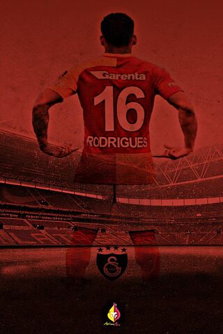 The Roar of Aslanavi: A Champion's Spirit 🦁⚽