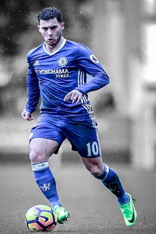 Eden Hazard: The Blue Wizard in Action ⚽✨