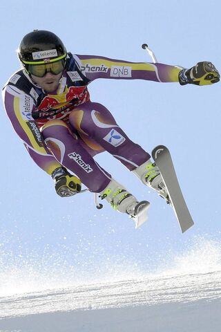 Soaring Through the Slopes! ⛷️❄️