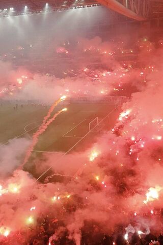 Galatasaray's Fiery Passion: A Night to Remember! 🔥⚽️