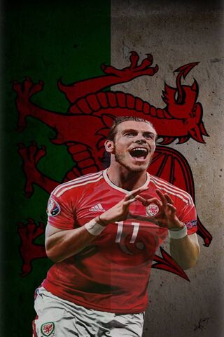 Bale's Roar: A Welsh Legend Unleashed! ⚽️🇼🇸