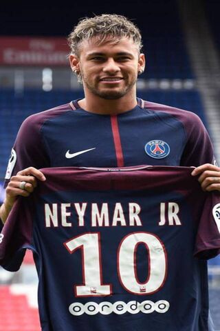 Neymar Jr.: The Parisian Star 🌟⚽