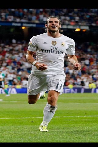 Gareth Bale: A Madrid Moment of Glory ⚽✨